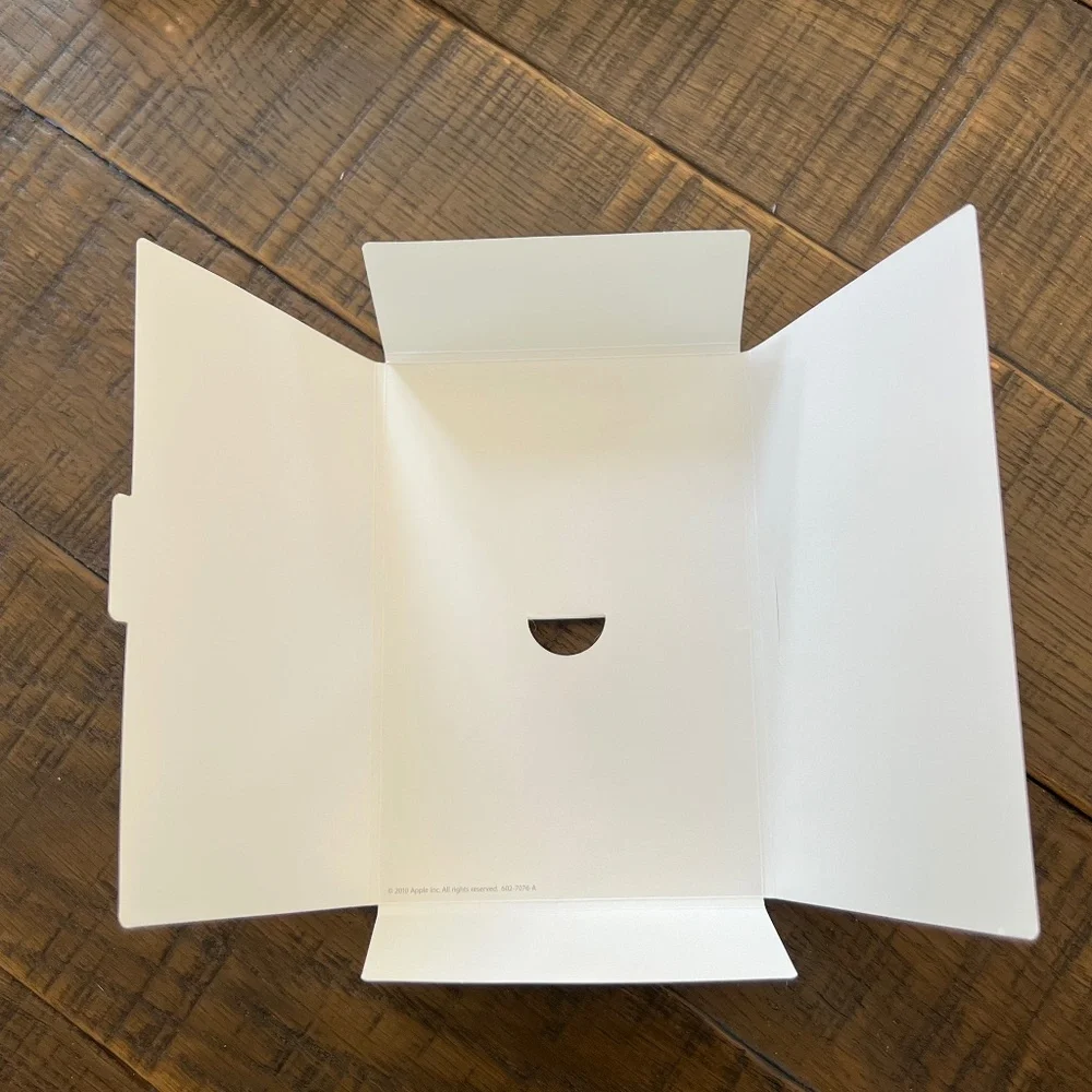 Apple iPad Box (Empty) for Display/Nostalgia/Keepsake 2010